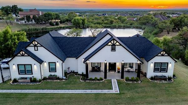 2163 Rohne Drive,  Cedar Hill,  TX 75104