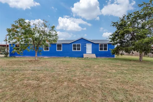 1010 Ben Drive,  Cleburne,  TX 76031