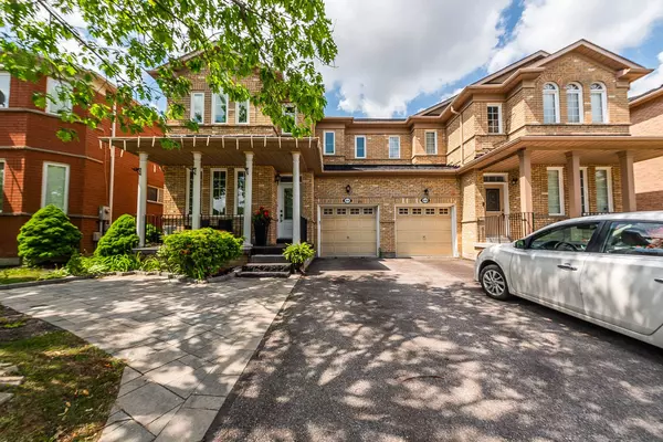 66 Skylark DR, Vaughan, ON L4H 2C4