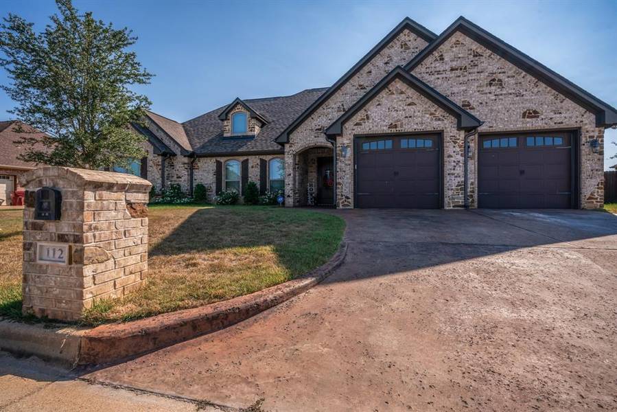 112 New Braunfels Lane, Hallsville, TX 75650