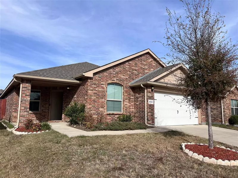 2536 Clarks Mill Lane, Fort Worth, TX 76123