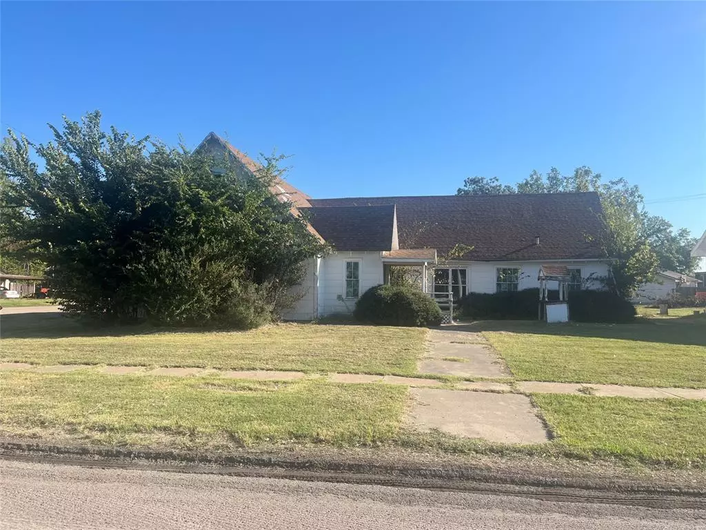 Hubbard, TX 76648,406 MAGNOLIA Avenue