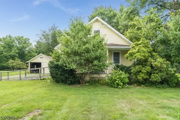 6 Ridge Rd, Readington Twp., NJ 08889