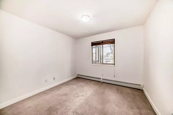 Calgary, AB T3K 0M3,60 Panatella Street NW #3205