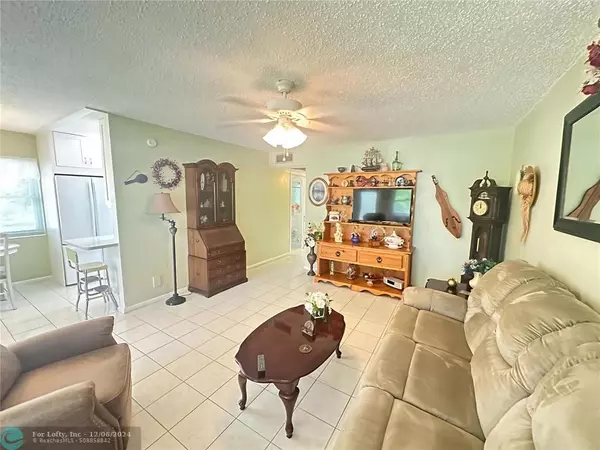 Deerfield Beach, FL 33442,232 Durham E  #232