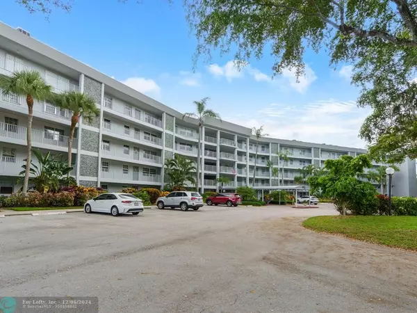 4020 W Palm Aire Dr  #407, Pompano Beach, FL 33069