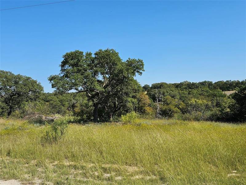 6566 Valley View Drive, Brownwood, TX 76801