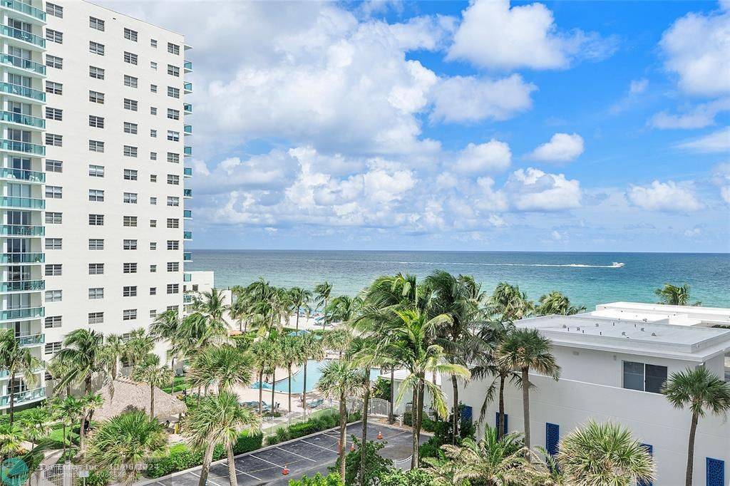 Hollywood, FL 33019,4001 S Ocean Dr  #6P