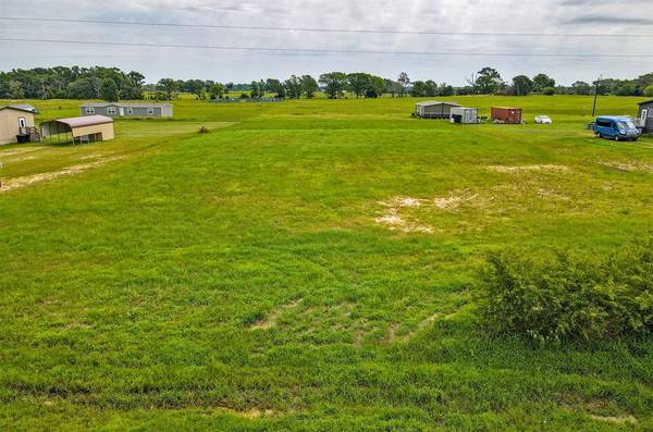 Grand Saline, TX 75140,404 VZ County Road 1220