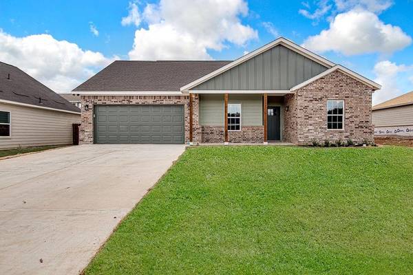 137 Magnolia Estates Street, Crowley, TX 76036