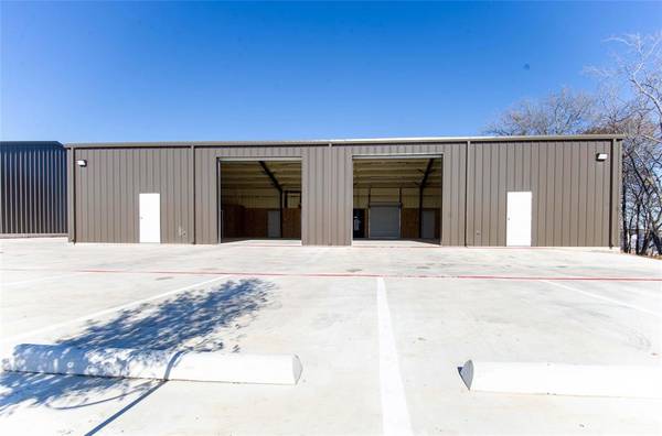 803 S 2nd Avenue, Mansfield, TX 76063