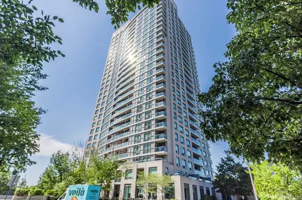 30 Harrison Garden BLVD #2109, Toronto C14, ON M2N 7A9