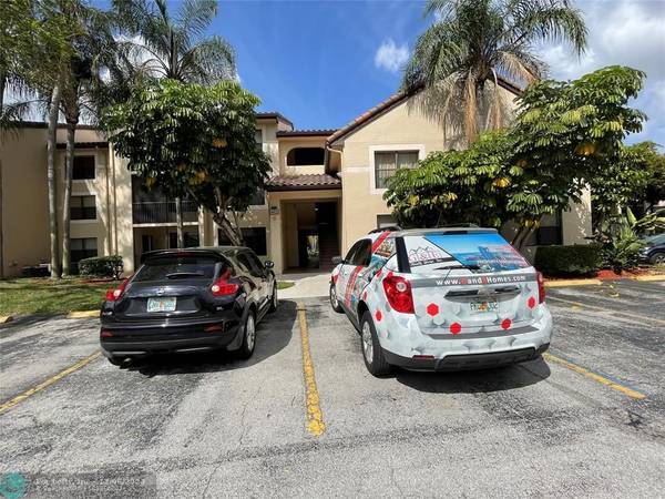 Pompano Beach, FL 33069,4421 W Mcnab Rd  #29