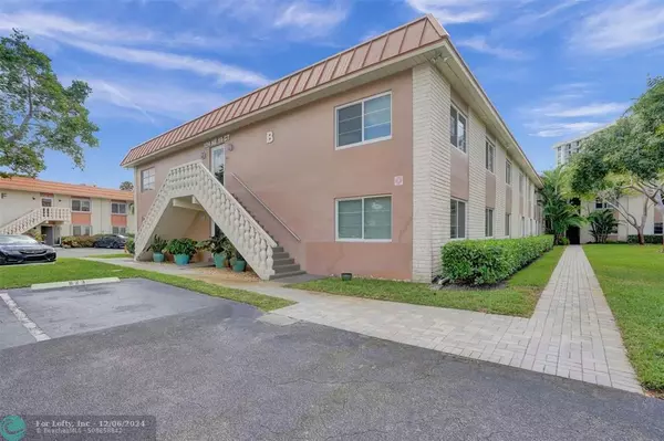 Wilton Manors, FL 33305,124 NE 19th Ct  #101B