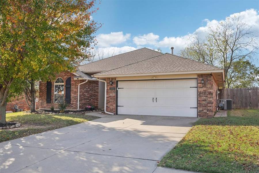 1601 Tara Drive, Moore, OK 73160