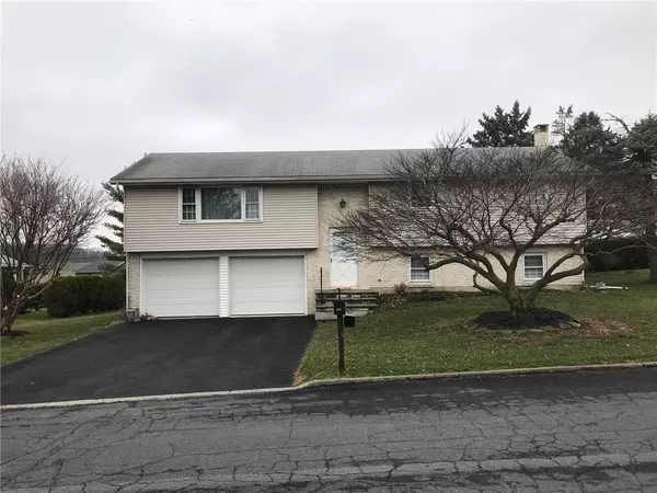 5537 Louise Lane, East Allen Twp, PA 18067