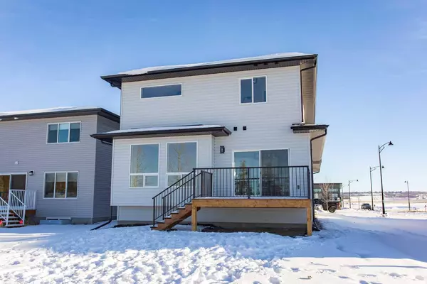 Red Deer, AB T4P 3G8,40 Emmett CRES