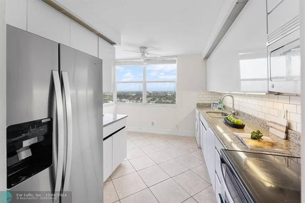 Lauderdale By The Sea, FL 33308,5200 N OCEAN BLVD  #1212B