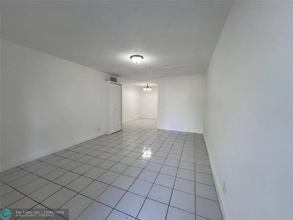 Coral Springs, FL 33065,11366 Royal Palm Blvd  #11366