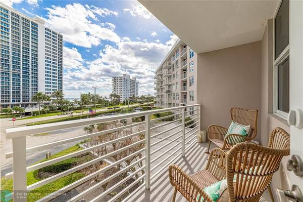 Boca Raton, FL 33432,2851 S Ocean Blvd  #3G