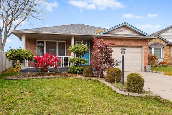 Niagara, ON L2H 2Z9,6019 ANDREA DR