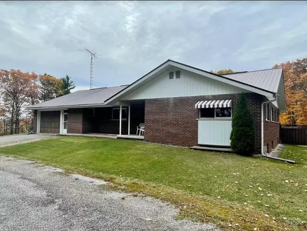 Kawartha Lakes, ON K0M 2B0,1639 Kirkfield RD