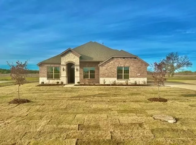 2758 Canvas Back, Greenville, TX 75402