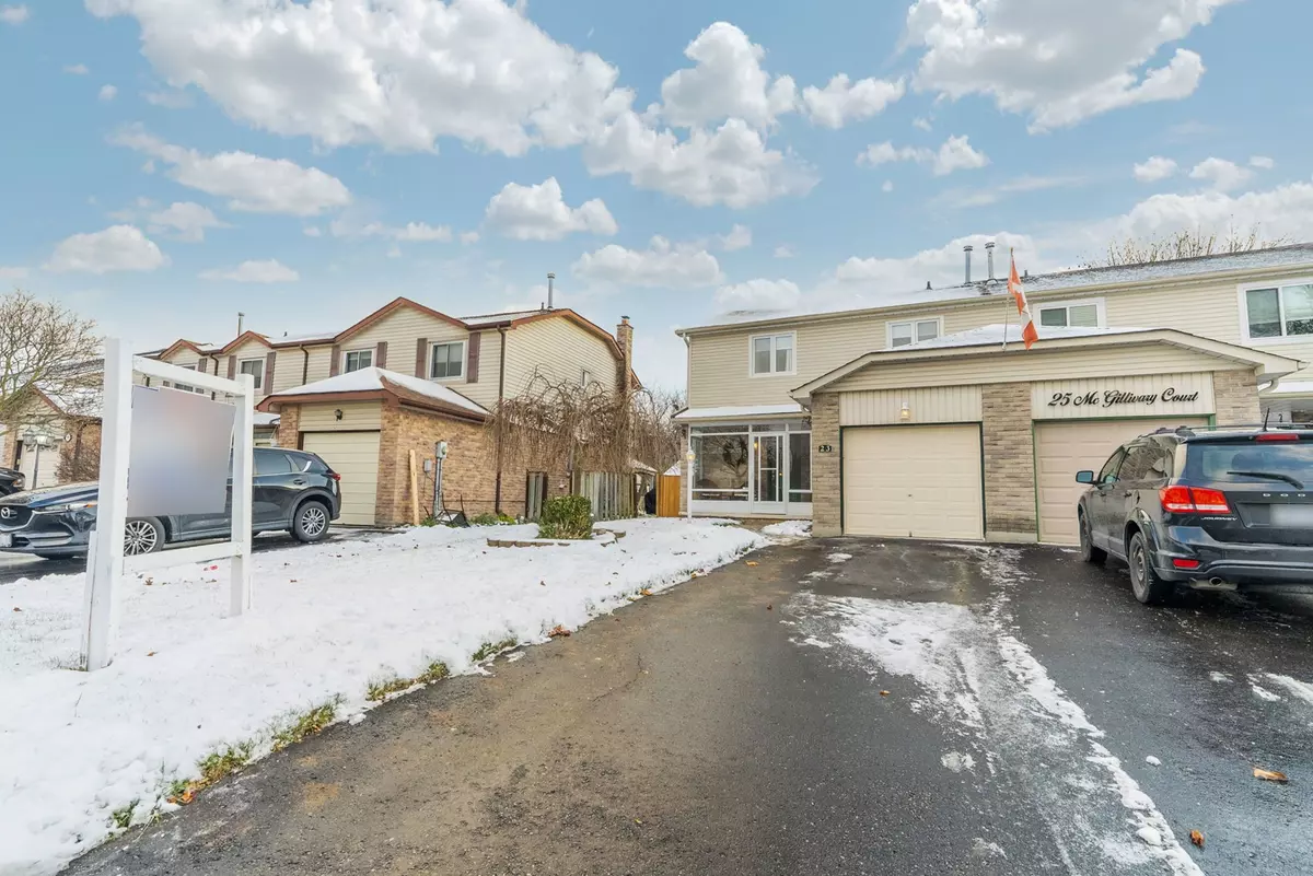 Whitby, ON L1P 1A3,23 McGillivary CT