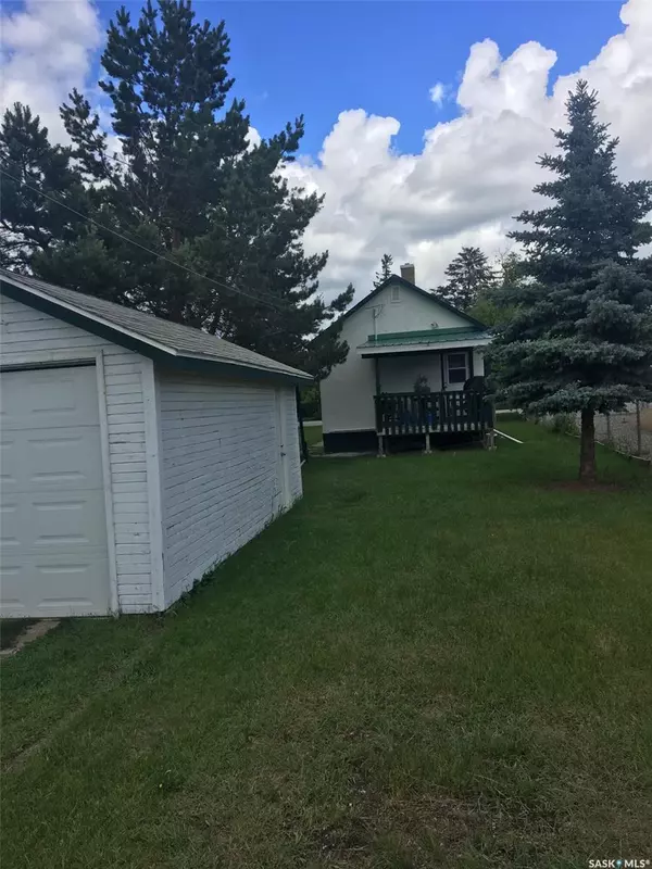 Prince Albert, SK S6V 1E5,533 13th STREET E