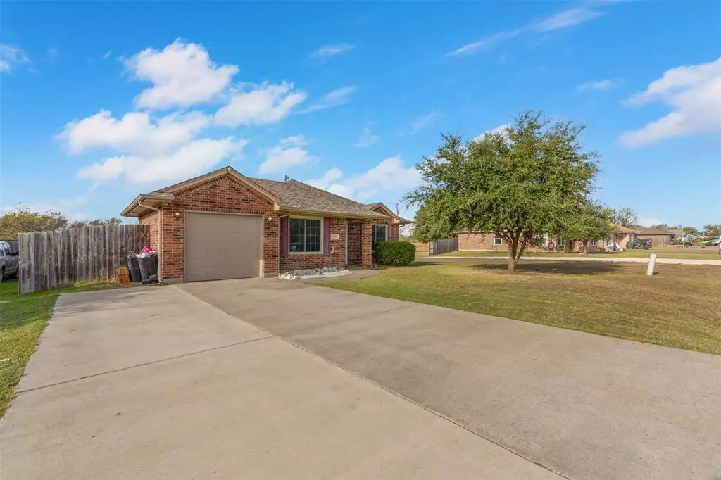 Rio Vista, TX 76093,503 Mesquite Drive