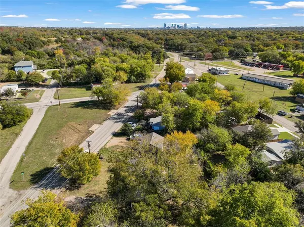 Fort Worth, TX 76114,6063 Meandering Road