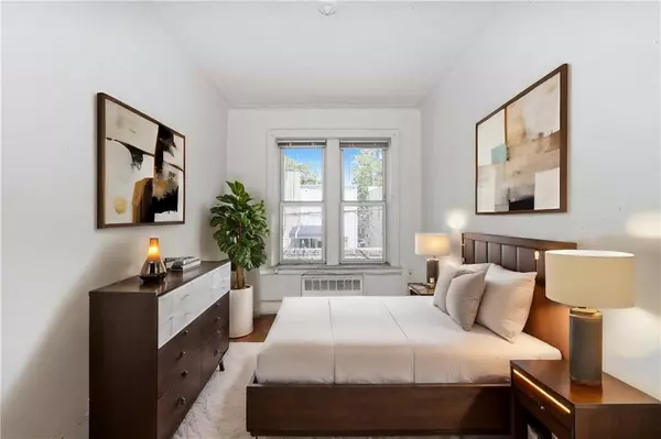 Brooklyn, NY 11223,1961 West 10th ST