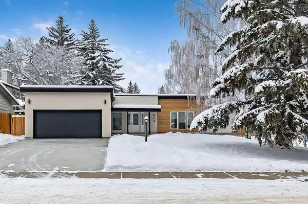 404 Canterbury PL Southwest, Calgary, AB T2W 2B6