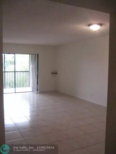 Deerfield Beach, FL 33442,1228 S Military Trl  #2121