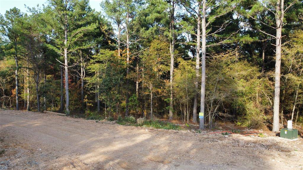 27 Middle Meddock Lane, Broken Bow, OK 74728