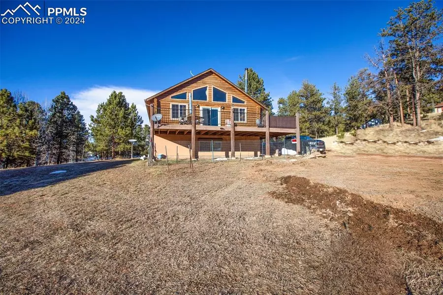 73 Big Horn LN, Florissant, CO 80816