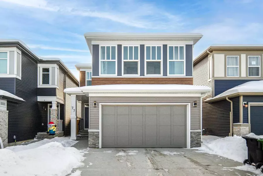 77 Belmont Villas Southwest, Calgary, AB T2X 4W4