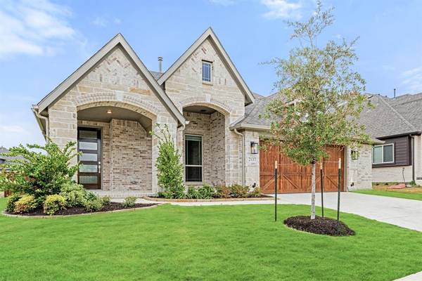 2137 Charming Forge Road, Forney, TX 75126