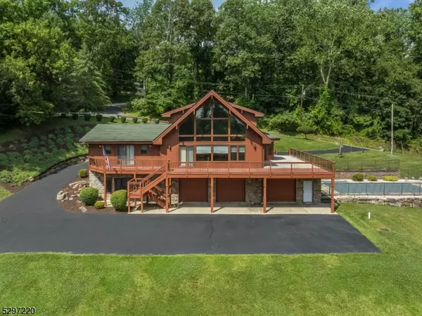 78 Mill Brook Road, Franklin Twp., NJ 07882