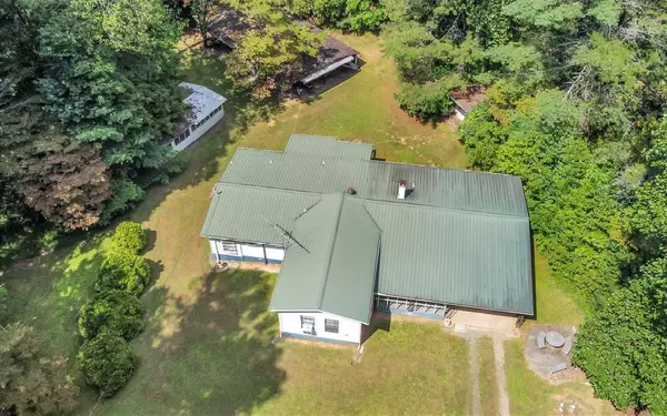 Ellijay, GA 30540,1122 Pleasant Hill Road