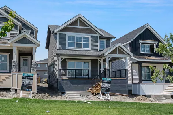 125 Marmot WALK NW, Calgary, AB T3R 2B6