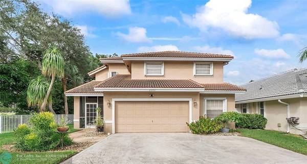 23453 Radient Ct, Boca Raton, FL 33428