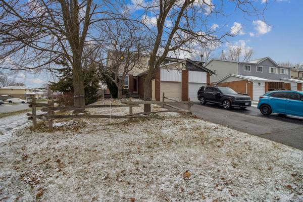 290 Collings AVE, Bradford West Gwillimbury, ON L3Z 1W3