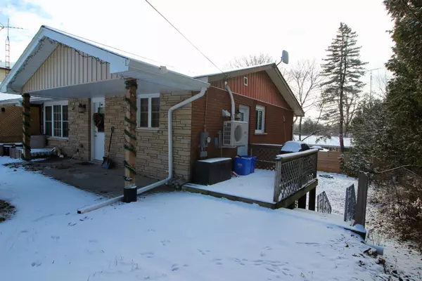 Guelph/eramosa, ON N0B 2K0,405 Main ST S #4