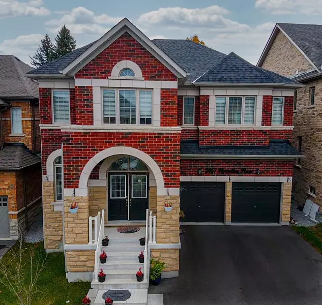 2457 Florentine PL, Pickering, ON L1X 0H2