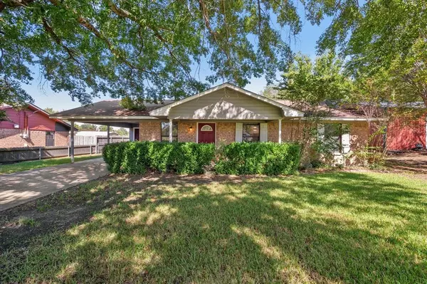 107 W 14th Street,  Kemp,  TX 75143