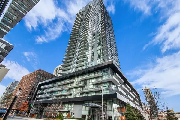 30 Roehampton AVE #2107, Toronto C10, ON M4P 0B9