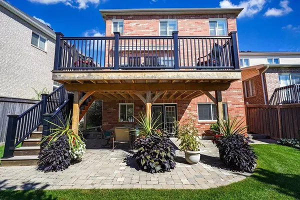 Oshawa, ON L1K 0J2,1206 Harlstone CRES