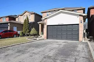 4659 Full Moon CIR, Mississauga, ON L4Z 2L7