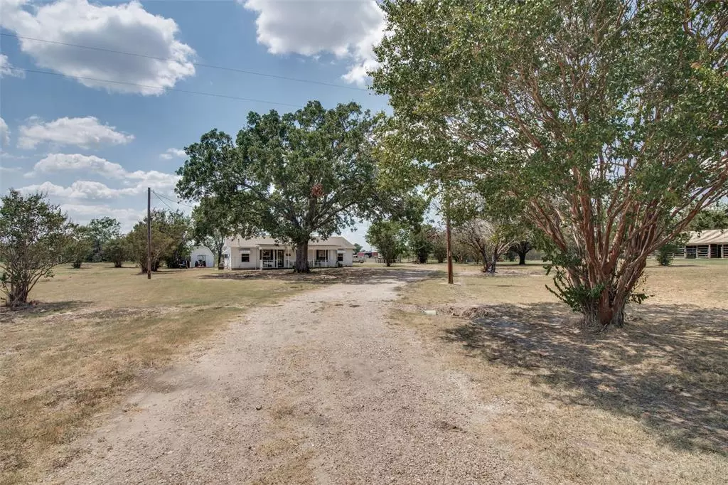 Post Oak Bend, TX 75142,5301 County Road 281